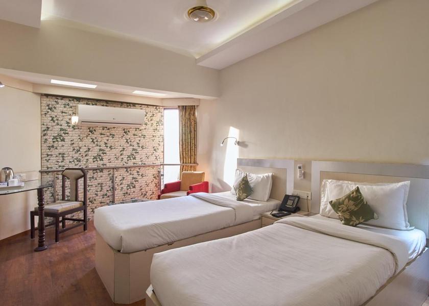 Gujarat Vadodara Superior Room
