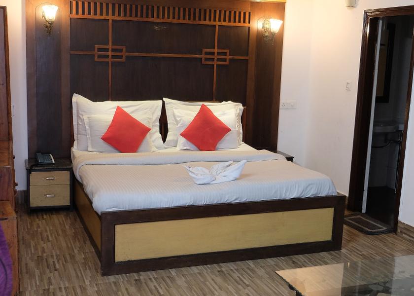 Uttarakhand Mussoorie Executive Room With Balcony