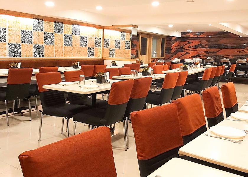 Maharashtra Pune Food & Dining