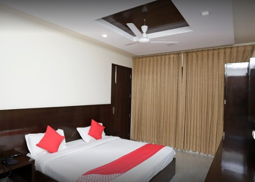 Uttarakhand Haridwar Deluxe Room