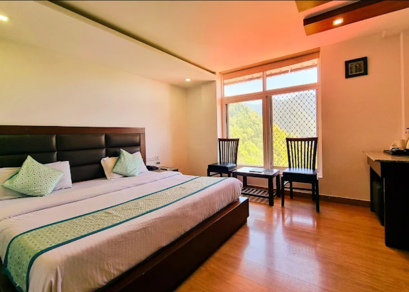 Himachal Pradesh Dalhousie Premium Room with Balcony