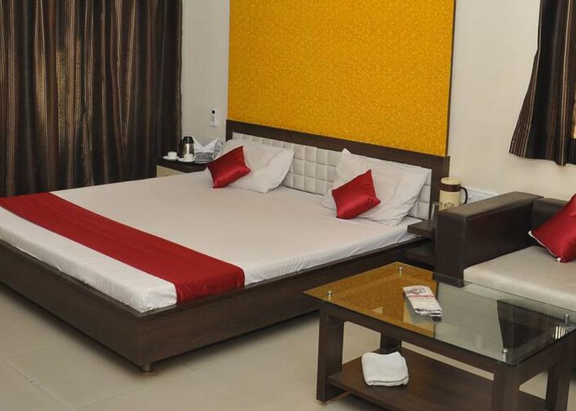 Rajasthan Abu Road DELUXE ROOM
