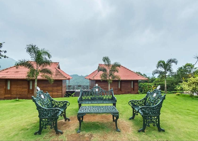 Tamil Nadu Devala Hotel Exterior