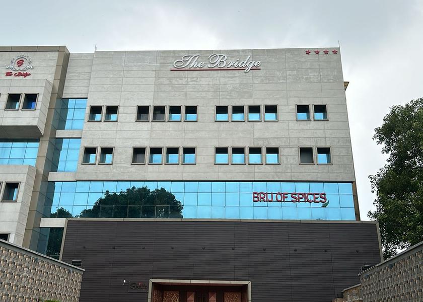 Uttar Pradesh Kanpur Hotel Exterior