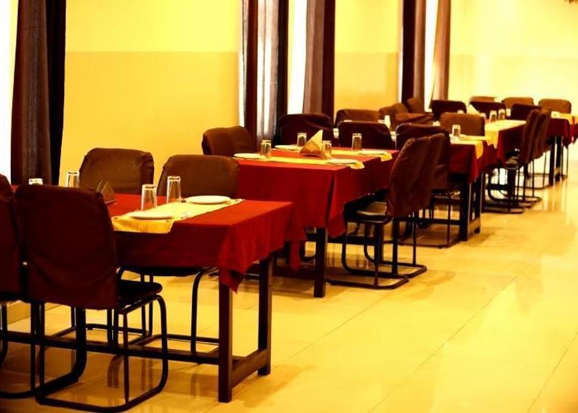 Himachal Pradesh Palampur Food & Dining
