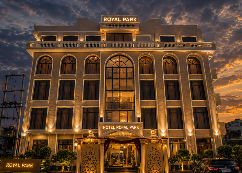 Uttar Pradesh Ghaziabad Hotel Exterior