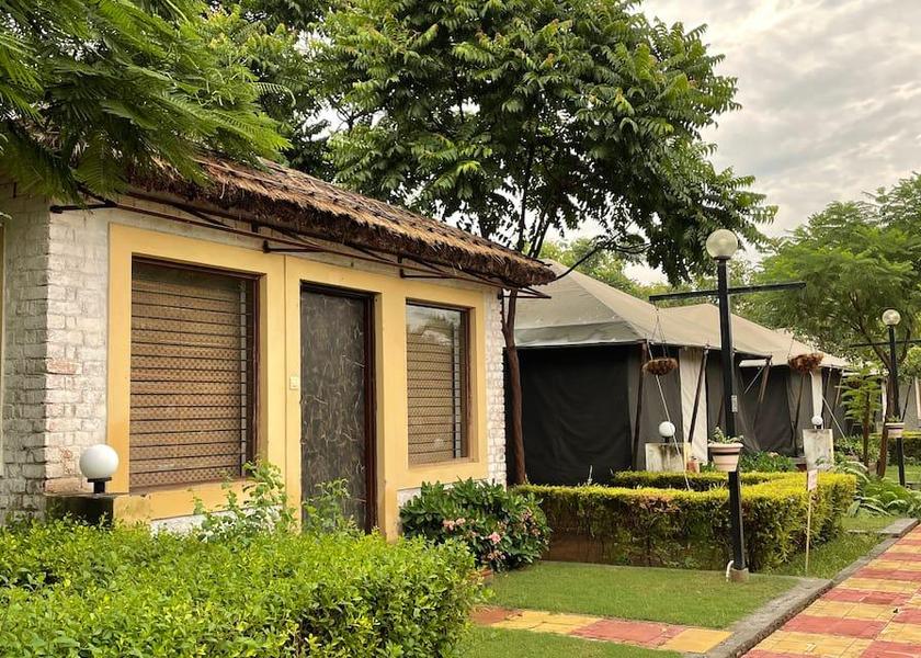 Uttar Pradesh Ghaziabad Hotel Exterior