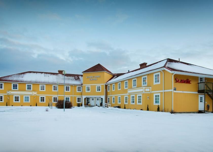 Nordland Vestvågøy Exterior Detail