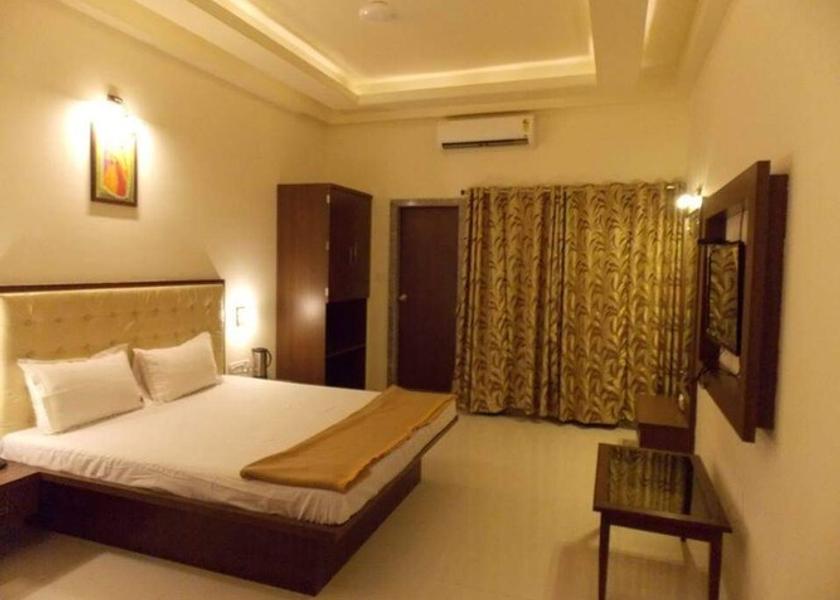 Uttar Pradesh Farrukhabad Premium Room