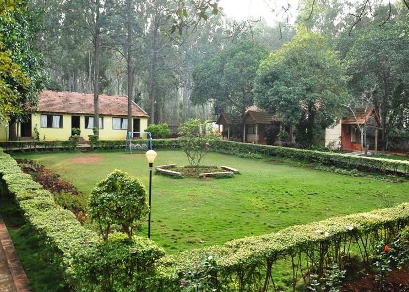 Tamil Nadu Yelagiri Hotel View