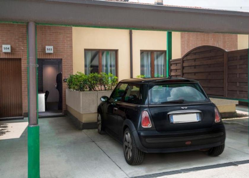 Lombardy Cesano Maderno Hotel Exterior