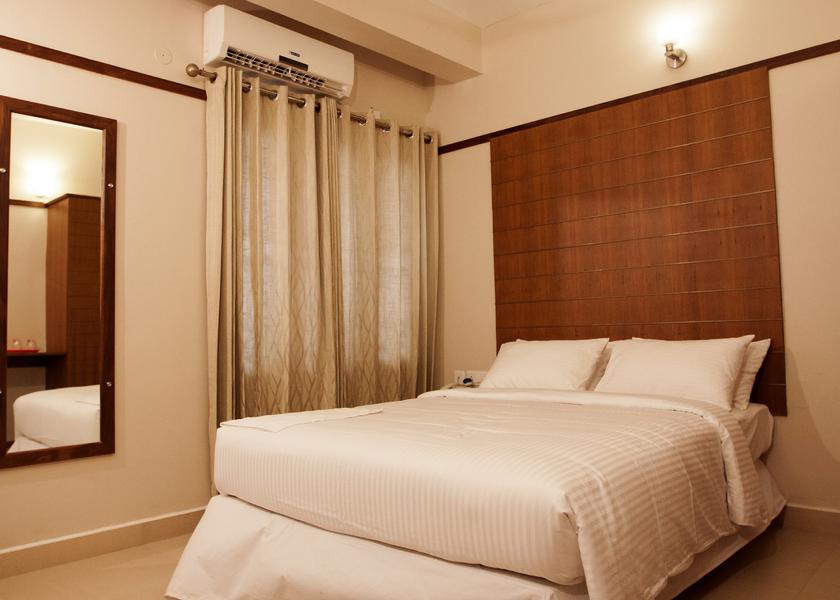 Kerala Guruvayur Deluxe Double Room