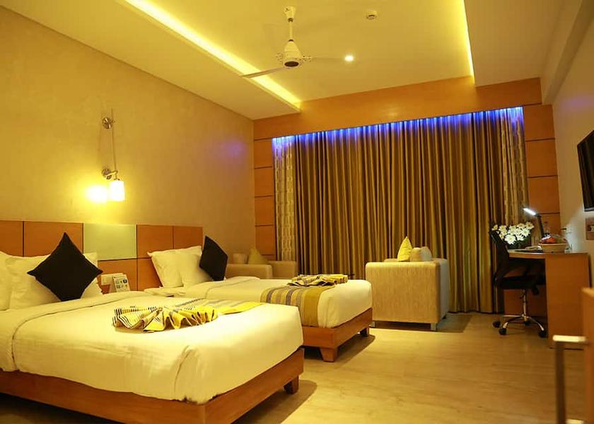 Kerala Thrissur Deluxe Room