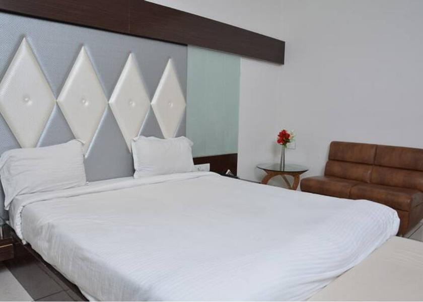 Gujarat Bharuch Bedroom
