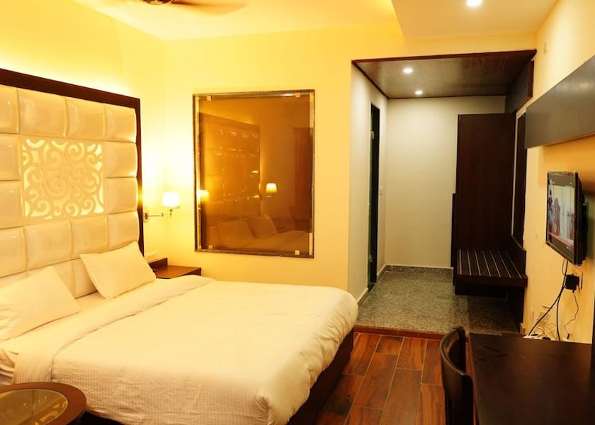 Uttarakhand Lansdowne Living room