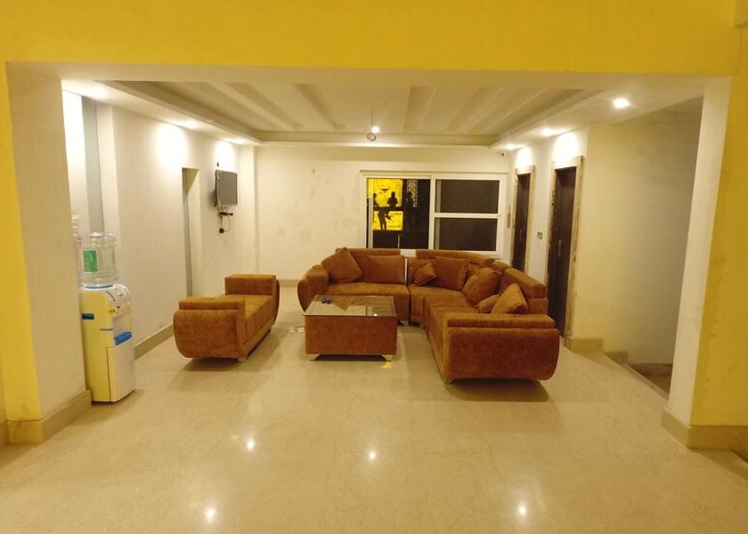 Uttarakhand Lansdowne Public Areas