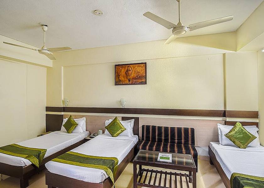 Madhya Pradesh Bhopal Deluxe AC Room