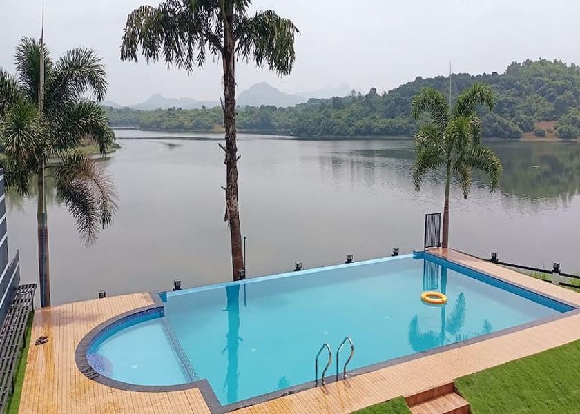 Kerala Wayanad Pool