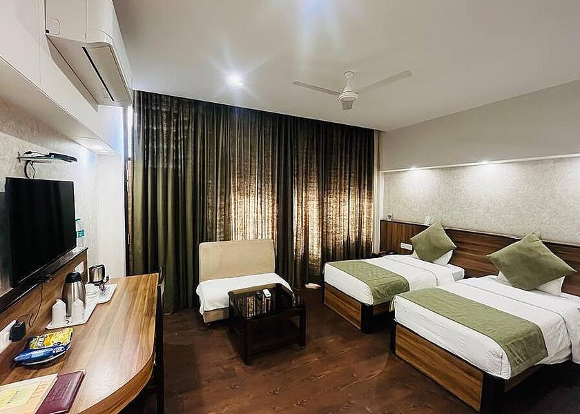 Uttarakhand Rishikesh Bed Room of Sup.Dlx Room