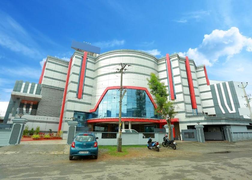 Kerala Thrissur Hotel Exterior
