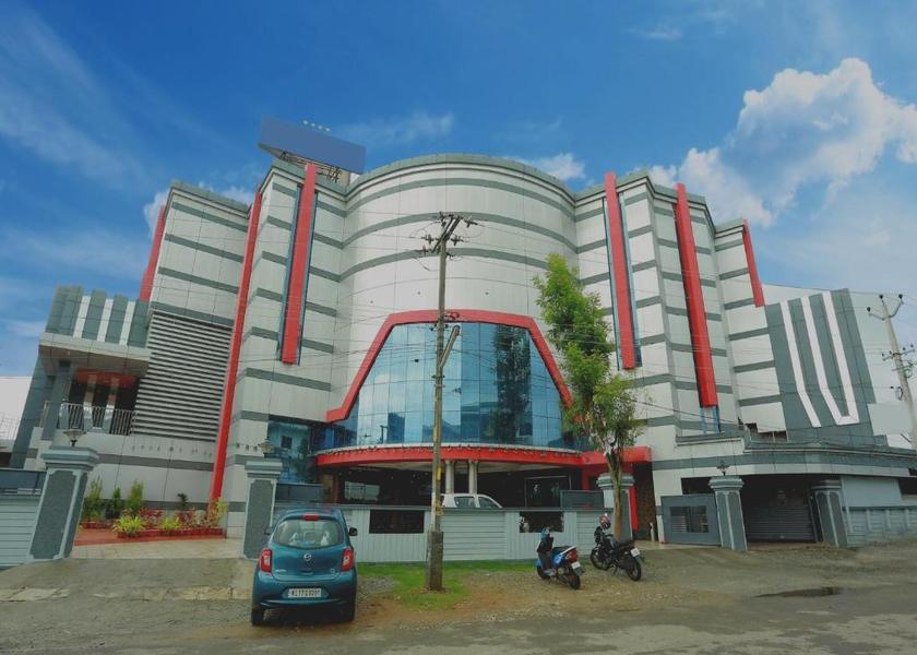 Kerala Thrissur Hotel Exterior