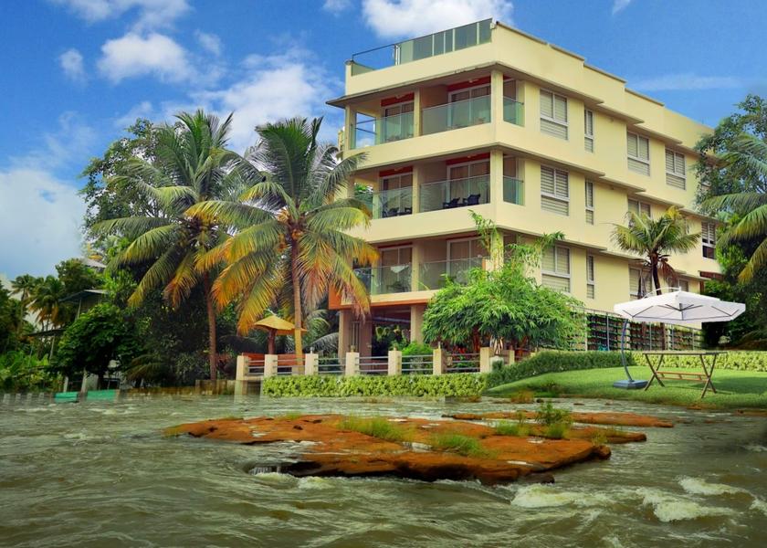 Kerala Chalakudy Hotel Exterior