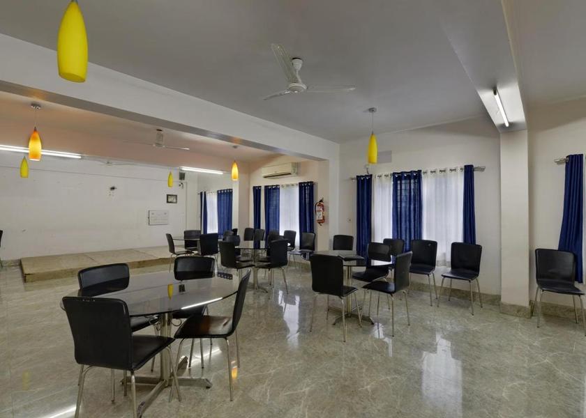 West Bengal Tarapith Food & Dining