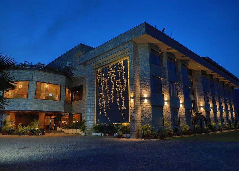 Uttarakhand Rishikesh Hotel Exterior
