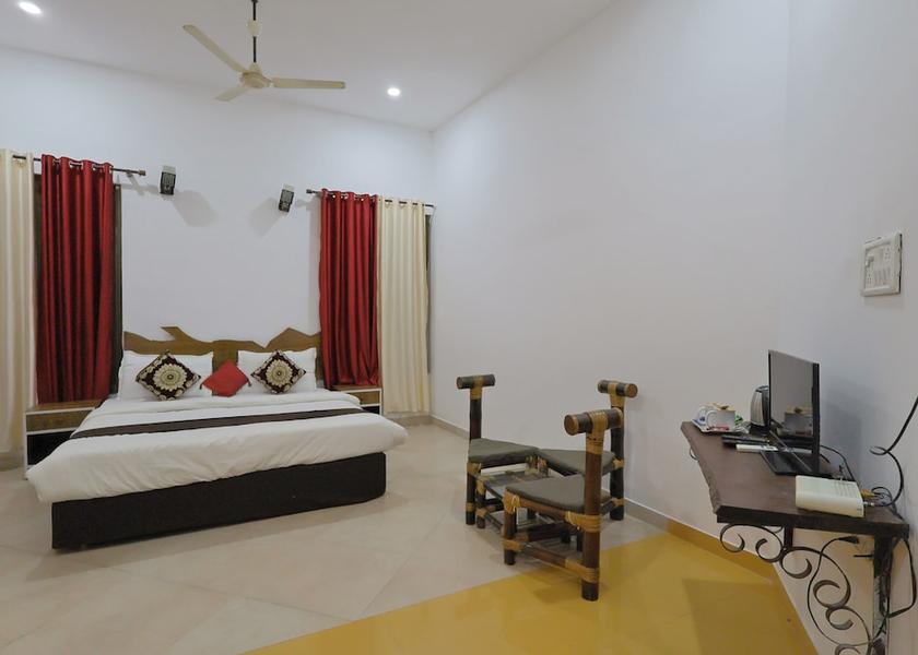 Madhya Pradesh Kanha Room