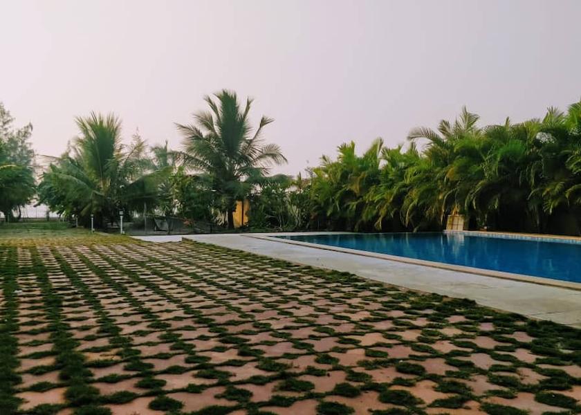 Maharashtra Kashid Swimming Pool