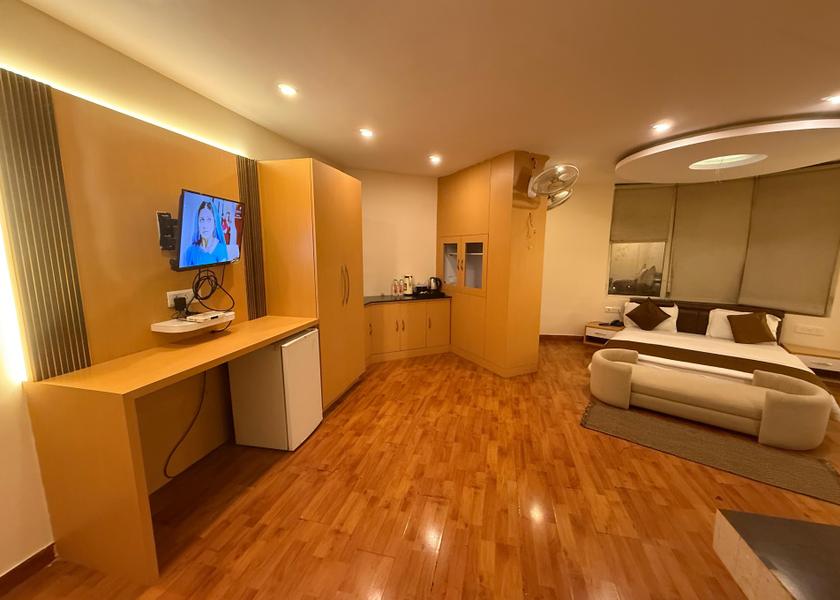 Uttar Pradesh Jhansi Family Suite