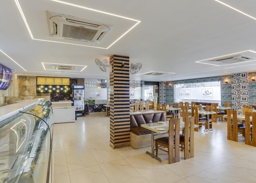 Uttar Pradesh Jhansi Food & Dining