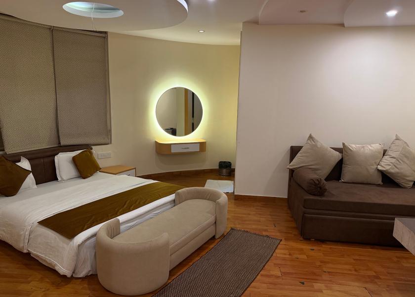 Uttar Pradesh Jhansi Family Suite