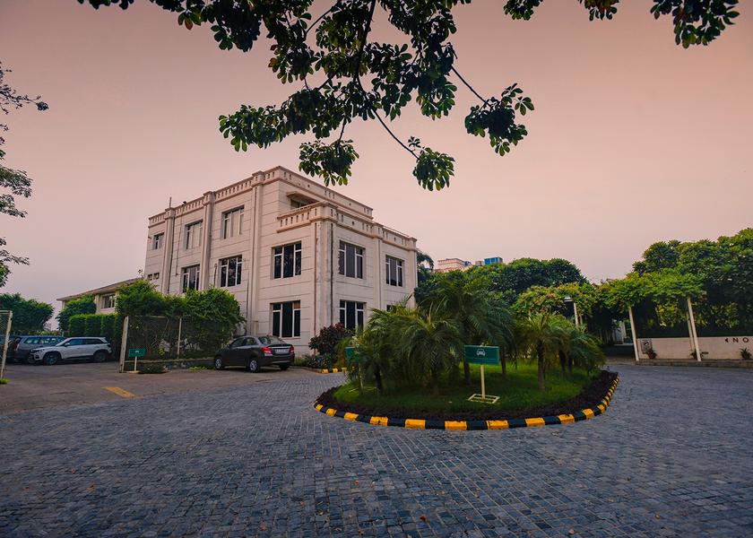 Rajasthan Bhiwadi Hotel Exterior