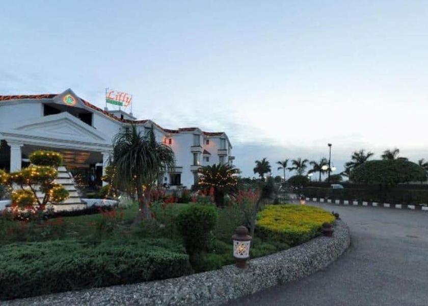 Punjab Jalandhar Hotel Exterior