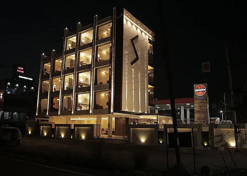 Uttarakhand Dehradun Hotel Exterior