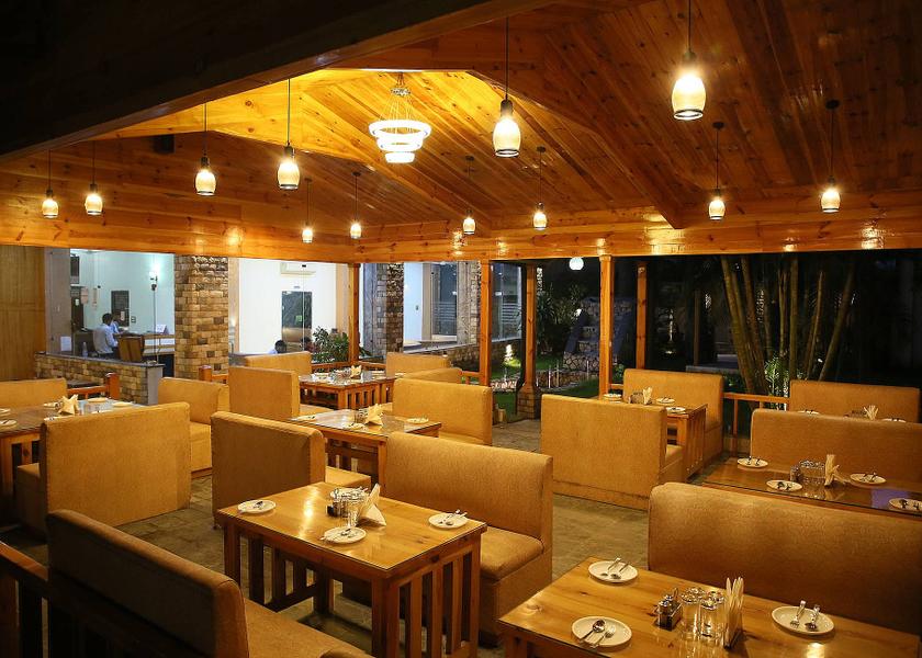 Uttarakhand Dehradun Food & Dining