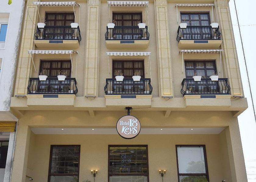 Madhya Pradesh Bhopal Hotel Exterior