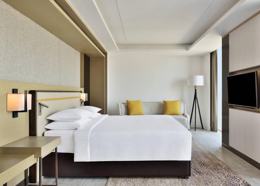 Suite - Bedroom