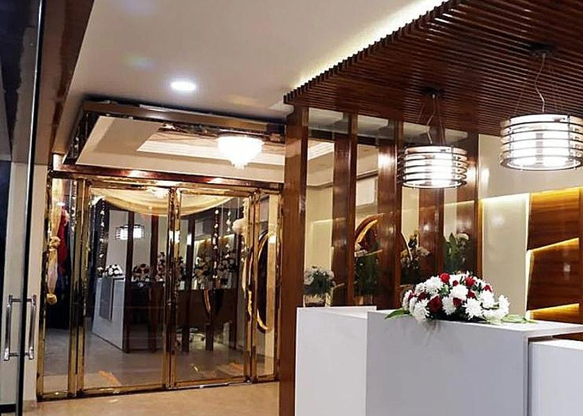 Uttar Pradesh Noida Public Areas