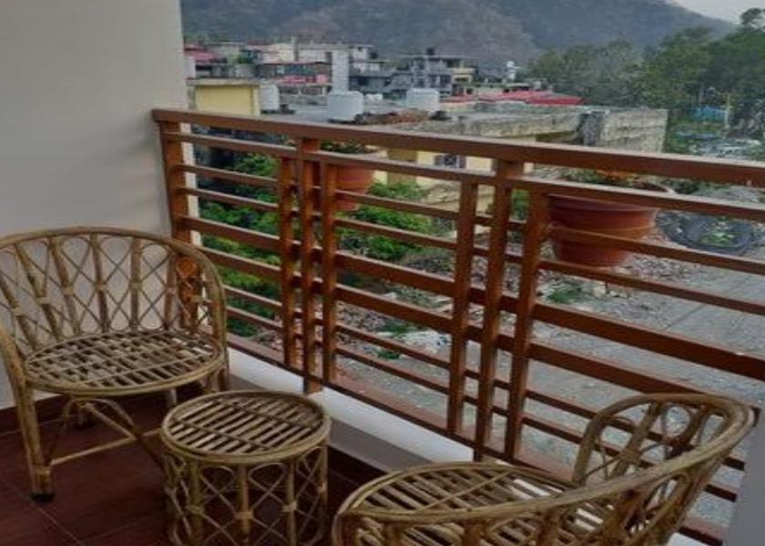 Uttarakhand Rishikesh Family Room