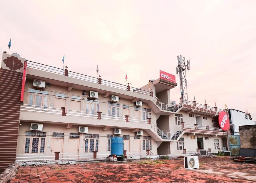 Uttarakhand Roorkee Facade