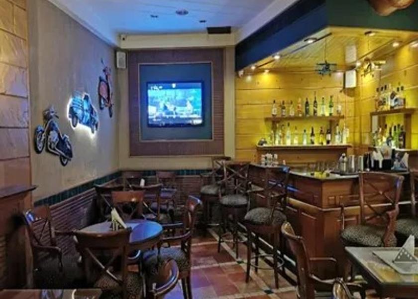 Jammu and Kashmir Srinagar Food & Dining