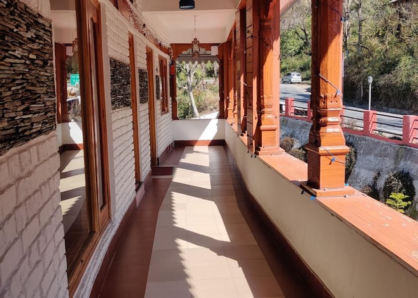 Uttarakhand Chakrata Balcony