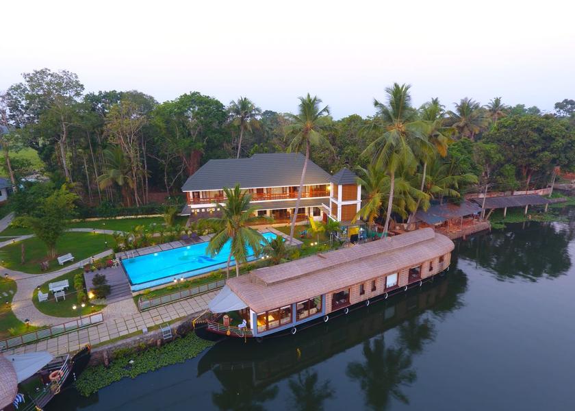 Kerala Champakulam Hotel View