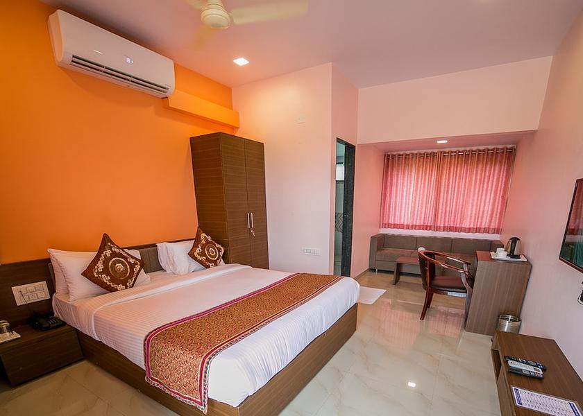 Maharashtra Vadgaon Room