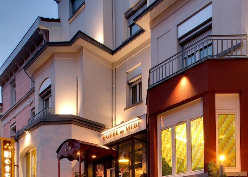 Auvergne-Rhone-Alpes Saint-Etienne Exterior Detail