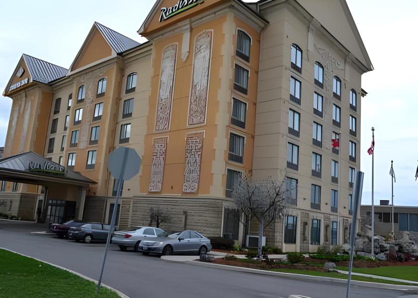 Ontario Mississauga Hotel Exterior
