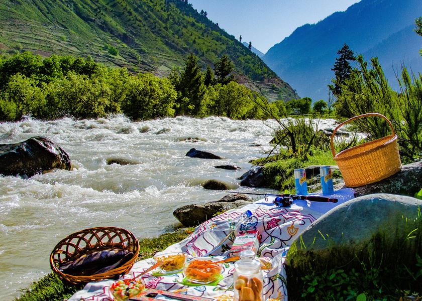 Jammu and Kashmir Sonamarg Hotel View
