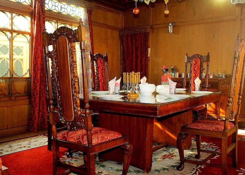 Jammu and Kashmir Srinagar Dining Area